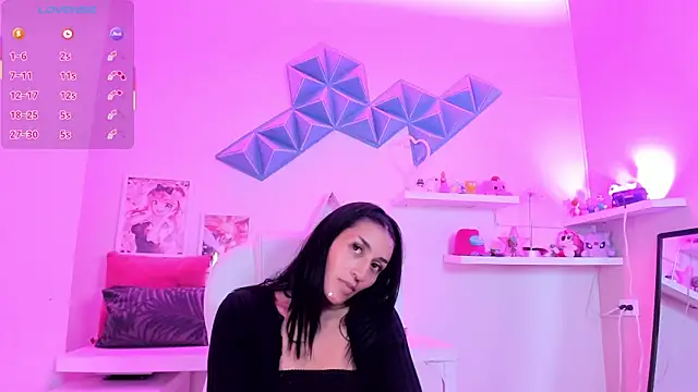 Valkiria ponce online show from May 25, 2026, 4:34 am