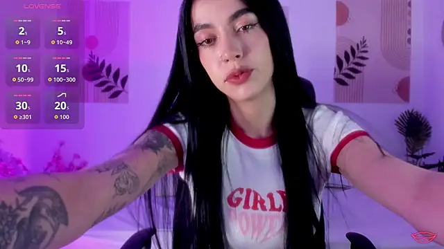 Snapshot of samy_lewis chatting on October 24, 2025, 8:46 am samy lewis online show from October 24, 2025, 8:46 am