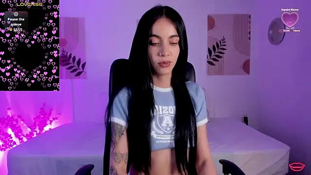 Snapshot of samy_lewis chatting on September 21, 2025, 11:10 pm samy lewis online show from September 21, 2025, 11:10 pm