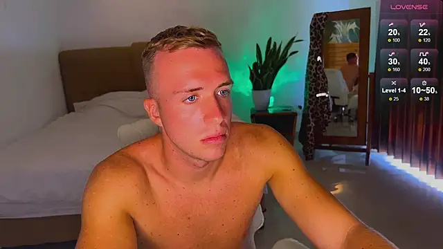 Snapshot of tommy_cumfinger chatting on November 17, 2025, 1:20 am tommy cumfinger online show from November 17, 2025, 1:20 am