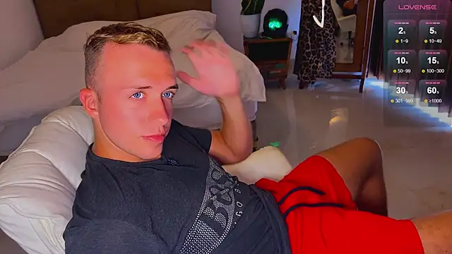 Snapshot of tommy_cumfinger chatting on November 24, 2025, 2:55 am tommy cumfinger online show from November 24, 2025, 2:55 am