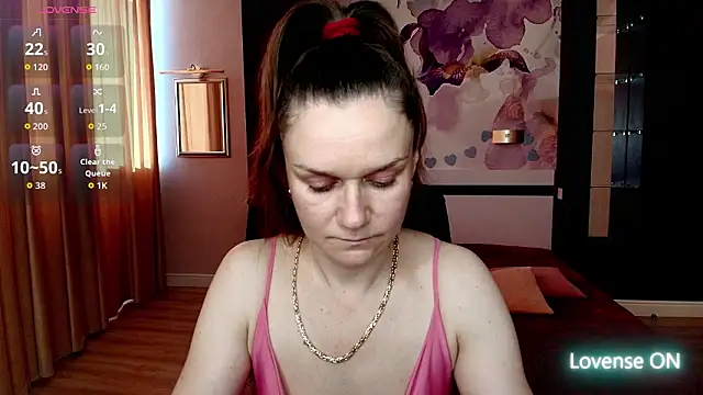 AriaGray online show from February 19, 2026, 1:08 pm