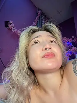 Rimmahottes online show from May 9, 2026, 12:14 am