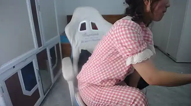 Susu204 online show from March 16, 2025, 4:09 am