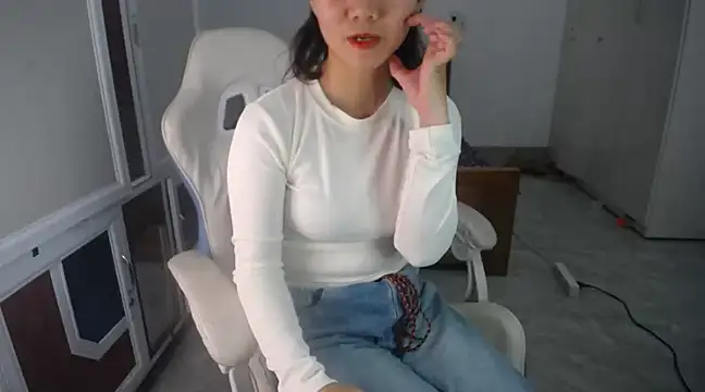 Susu204 online show from March 20, 2025, 1:15 pm