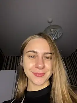 GraceTorrez online show from October 16, 2025, 2:47 pm