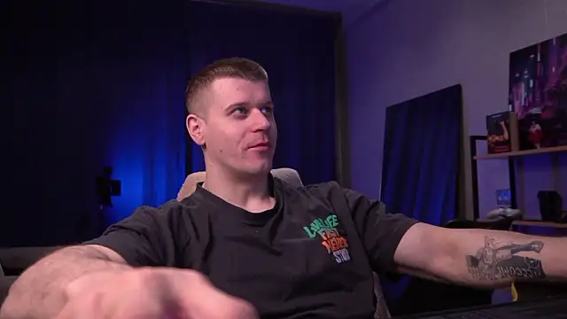 Bruno Banani online show from February 27, 2026, 5:46 pm