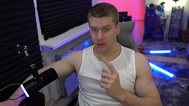 Bruno Banani online show from October 20, 2025, 3:45 pm