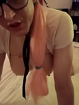 Snapshot of sissytrapdolly24 chatting on October 20, 2025, 11:44 am sissytrapdolly24 online show from October 20, 2025, 11:44 am