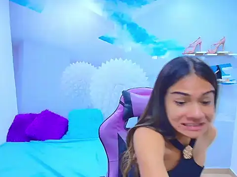 DEMI LEED online show from September 22, 2025, 2:01 pm