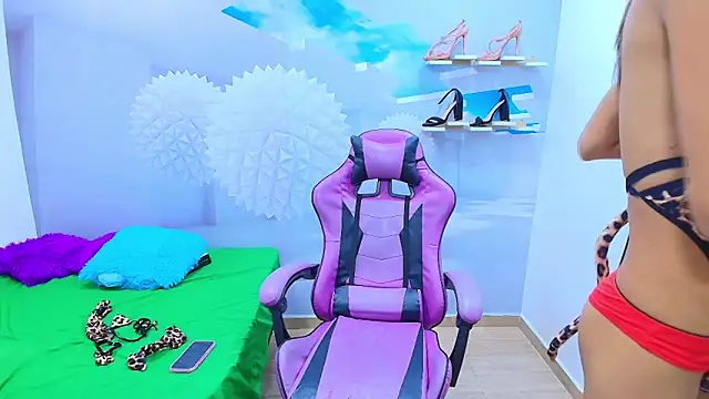 DEMI LEED online show from September 25, 2025, 12:22 pm