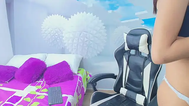 DEMI LEED online show from March 19, 2025, 12:23 pm