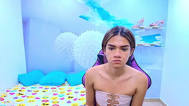 DEMI LEED online show from February 17, 2026, 12:35 pm