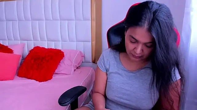 MadelineJackson online show from September 22, 2025, 10:16 pm