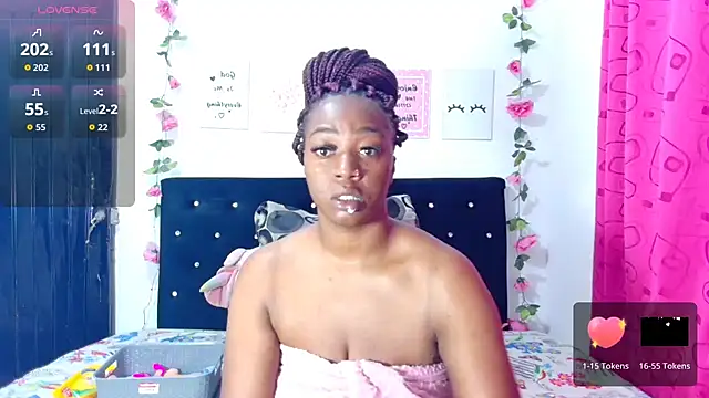 CiaraEbony online show from October 17, 2025, 12:36 am