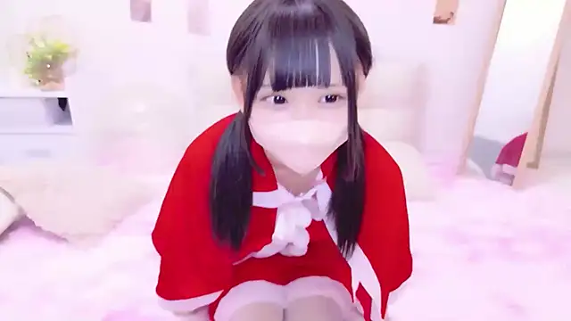 Snapshot of x-naru-x chatting on December 1, 2025, 8:37 am x-naru-x online show from December 1, 2025, 8:37 am