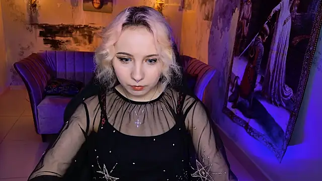 JasmineMilko online show from March 14, 2025, 5:05 am