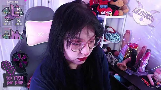 Snapshot of LiloMoon69 chatting on February 9, 2026, 1:09 pm LiloMoon69 online show from February 9, 2026, 1:09 pm