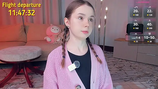 DominikaElis online show from April 7, 2026, 7:48 pm