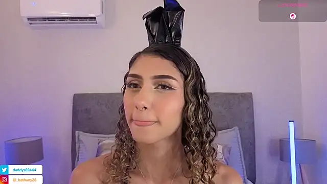 Daddysgirl1  online show from May 16, 2026, 9:36 pm