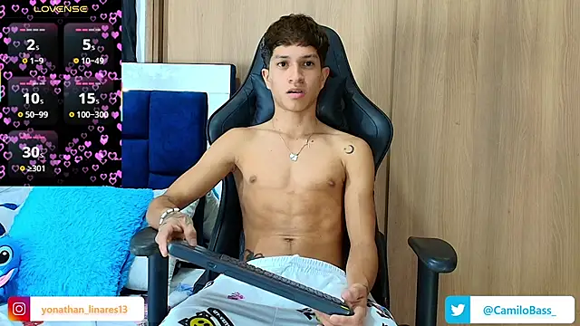  CamiloBass online show from November 30, 2025, 8:09 pm