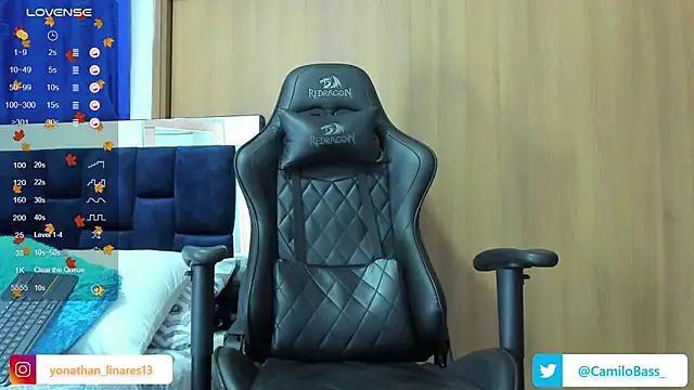 Snapshot of _CamiloBass chatting on February 6, 2025, 3:16 am CamiloBass online show from February 6, 2025, 3:16 am