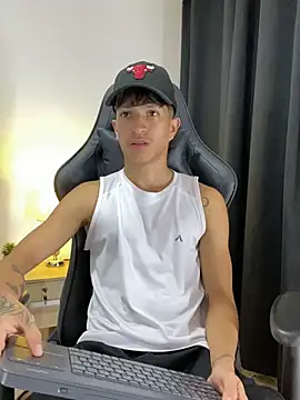  CamiloBass online show from March 27, 2026, 1:25 am