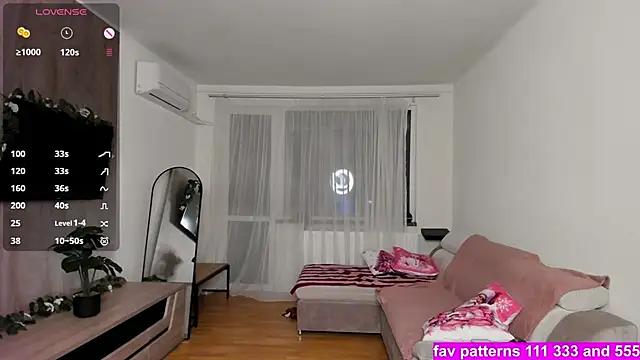 GabrielaLove  online show from January 6, 2026, 8:57 pm