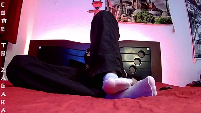 Snapshot of zagarah- chatting on April 10, 2026, 12:28 am zagarah- online show from April 10, 2026, 12:28 am