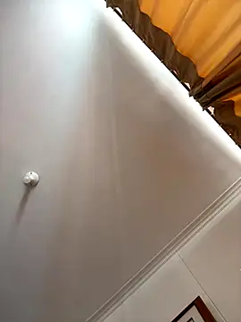 JoanG10 online show from December 14, 2025, 6:35 pm