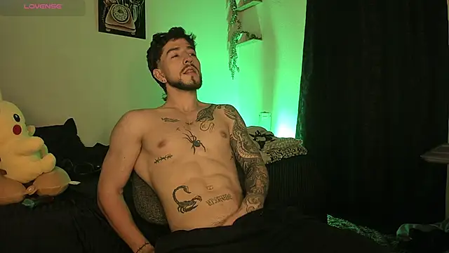 Valentino Xander online show from March 22, 2025, 5:49 am