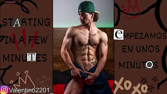 Snapshot of Valentino_Xander chatting on March 2, 2026, 4:13 am Valentino Xander online show from March 2, 2026, 4:13 am