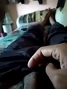 Snapshot of broo245 chatting on February 27, 2025, 6:57 am broo245 online show from February 27, 2025, 6:57 am