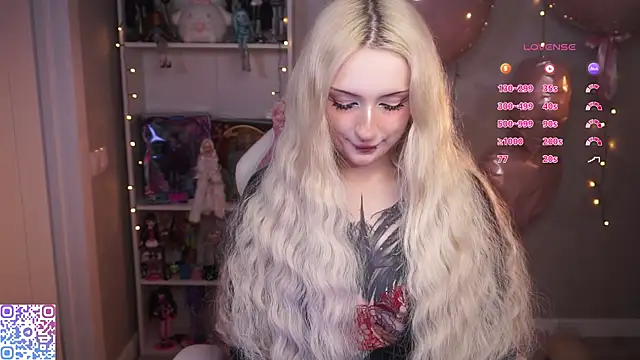 Snapshot of hikmurr chatting on April 12, 2026, 7:50 pm hikmurr online show from April 12, 2026, 7:50 pm