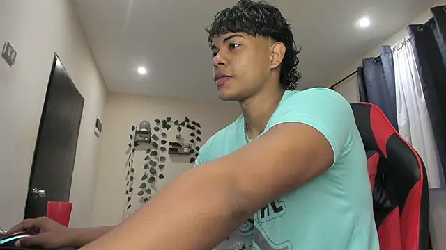 johan beley  online show from October 9, 2025, 2:39 pm