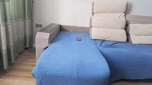 Snapshot of MilaaMilaa chatting on February 3, 2026, 6:22 am MilaaMilaa online show from February 3, 2026, 6:22 am