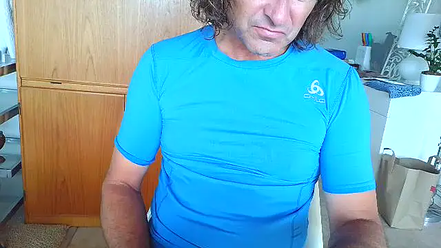 costanza7070 online show from March 3, 2026, 9:11 pm