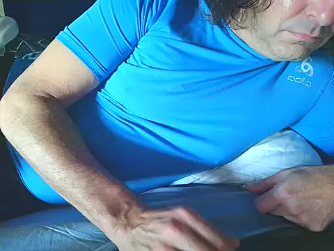 costanza7070 online show from January 18, 2026, 8:56 pm