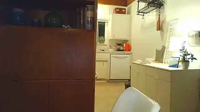 Snapshot of costanza7070 chatting on November 15, 2025, 4:49 am costanza7070 online show from November 15, 2025, 4:49 am