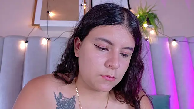 Snapshot of EngelStone chatting on September 29, 2025, 7:41 pm EngelStone online show from September 29, 2025, 7:41 pm