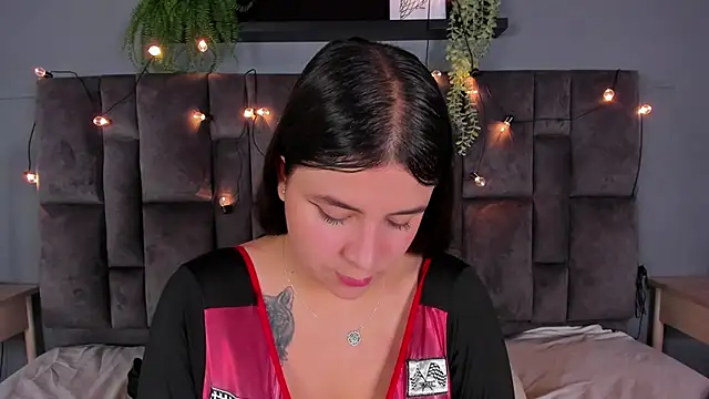 Snapshot of EngelStone chatting on March 30, 2026, 8:21 pm EngelStone online show from March 30, 2026, 8:21 pm