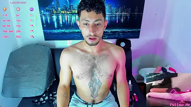 Piggy Eddy online show from September 17, 2025, 9:06 pm