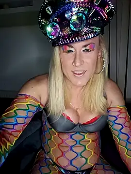 Snapshot of Connie_Pepper chatting on February 23, 2025, 1:24 am Connie Pepper online show from February 23, 2025, 1:24 am
