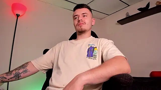 james connor2 online show from December 22, 2025, 7:03 pm