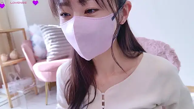 meg 0901 online show from March 8, 2025, 12:00 am