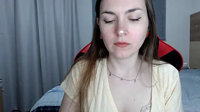 Snapshot of Naughty_Annn chatting on June 14, 2026, 1:13 am Naughty Annn online show from June 14, 2026, 1:13 am