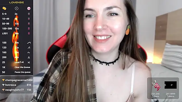 Naughty Annn online show from May 18, 2026, 4:07 am