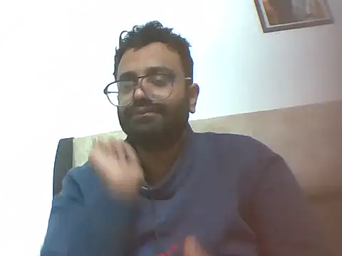 Snapshot of shree7776trrr chatting on December 27, 2024, 8:24 am shree7776trrr online show from December 27, 2024, 8:24 am