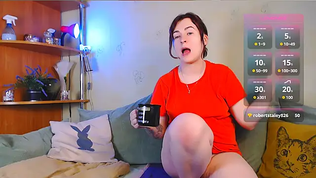 Snapshot of Caroline1995 chatting on November 22, 2025, 6:45 am Caroline1995 online show from November 22, 2025, 6:45 am