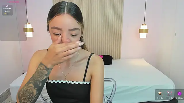 AliceRoss0 online show from March 25, 2026, 9:03 pm